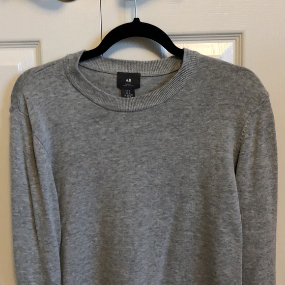 Mens H&M Slim Fit Grey Heather Long Sleeve Shirt Size M - Picture 2 of 4